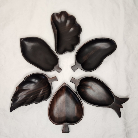 6 Carved Wood Serving Dishes - Picture 1 of 15